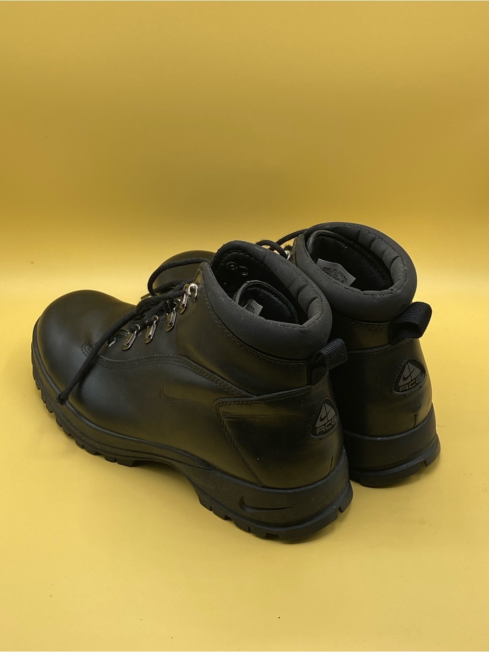 Nike Women's Black Lace-Up Leather Ankle Boots - Picture 3 of 4